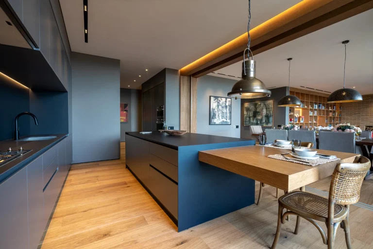 Apt Modelo Sta Maria de los Cerros-Cocina Quadra Laminada-Gramarston® Grum Black-03
