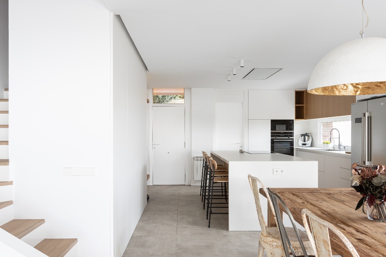 alpi white kitchen